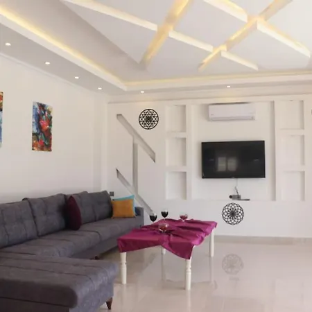 Kas'ta Huzurlu Dogada, Ozel Havuzlu Villa-awz115 فيلة كاس